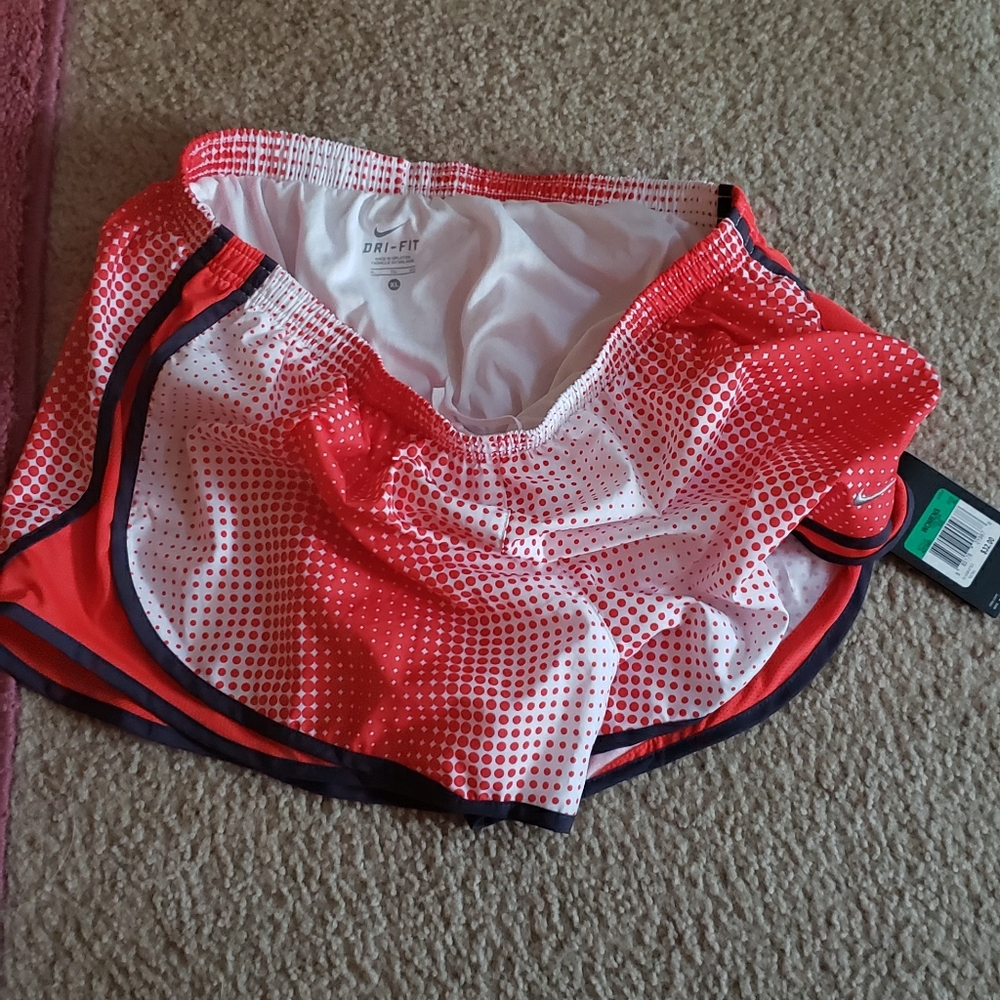 Nike tempo shorts Xl
